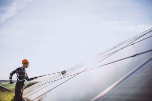 How to Clean Solar Panels on Roof Automatically in India