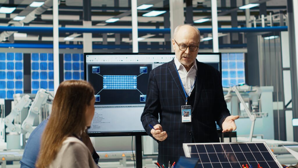 Who is the largest manufacturer of solar panels in India 2025